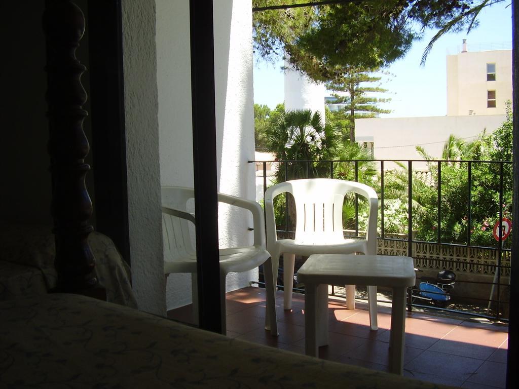 Zhimbad B&B By The Sea Cala Ratjada  Room photo