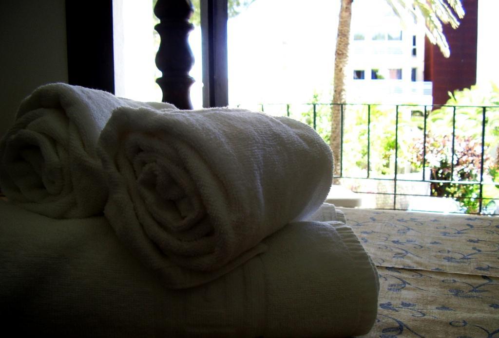Zhimbad B&B By The Sea Cala Ratjada  Room photo